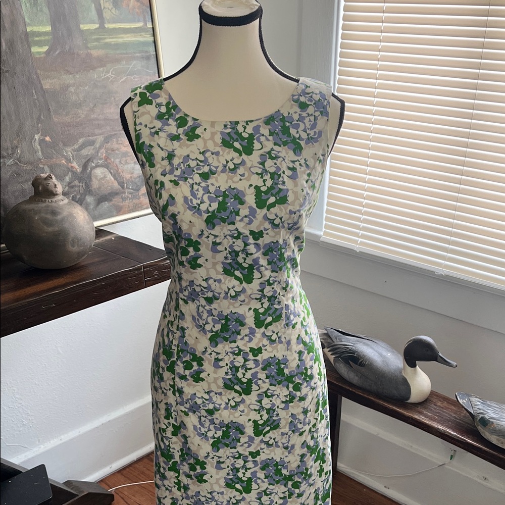 Floral Sleeveless Sheath Dress in Green and Blue